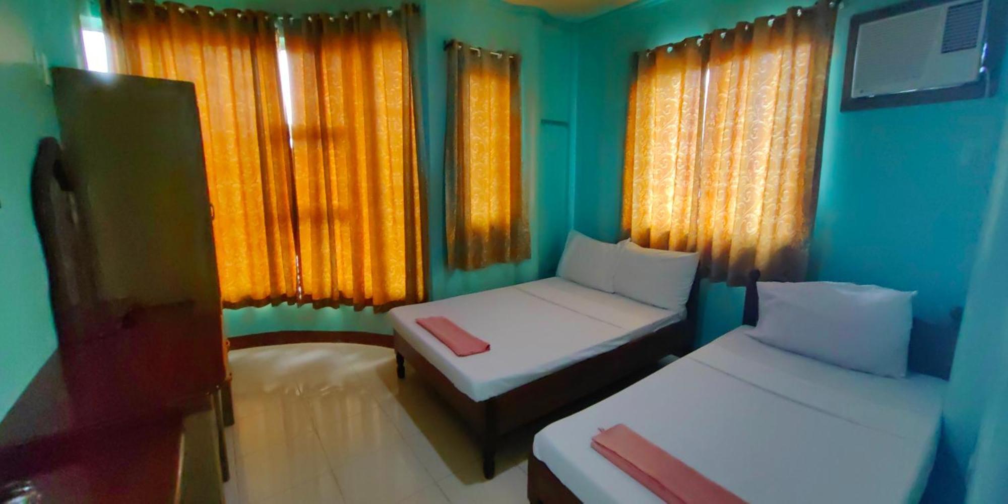 Dads Bayview Pension Puerto Princesa Buitenkant foto