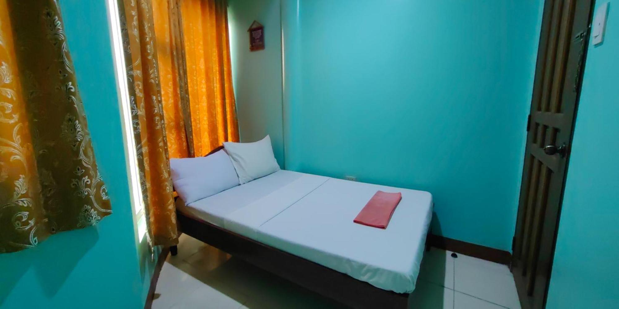 Dads Bayview Pension Puerto Princesa Buitenkant foto