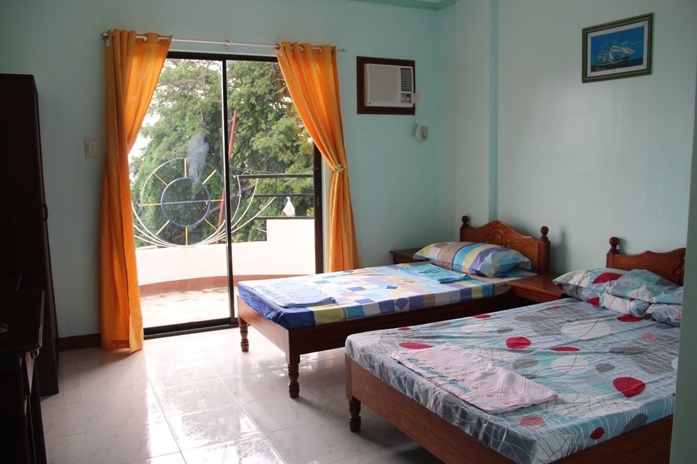 Dads Bayview Pension Puerto Princesa Buitenkant foto