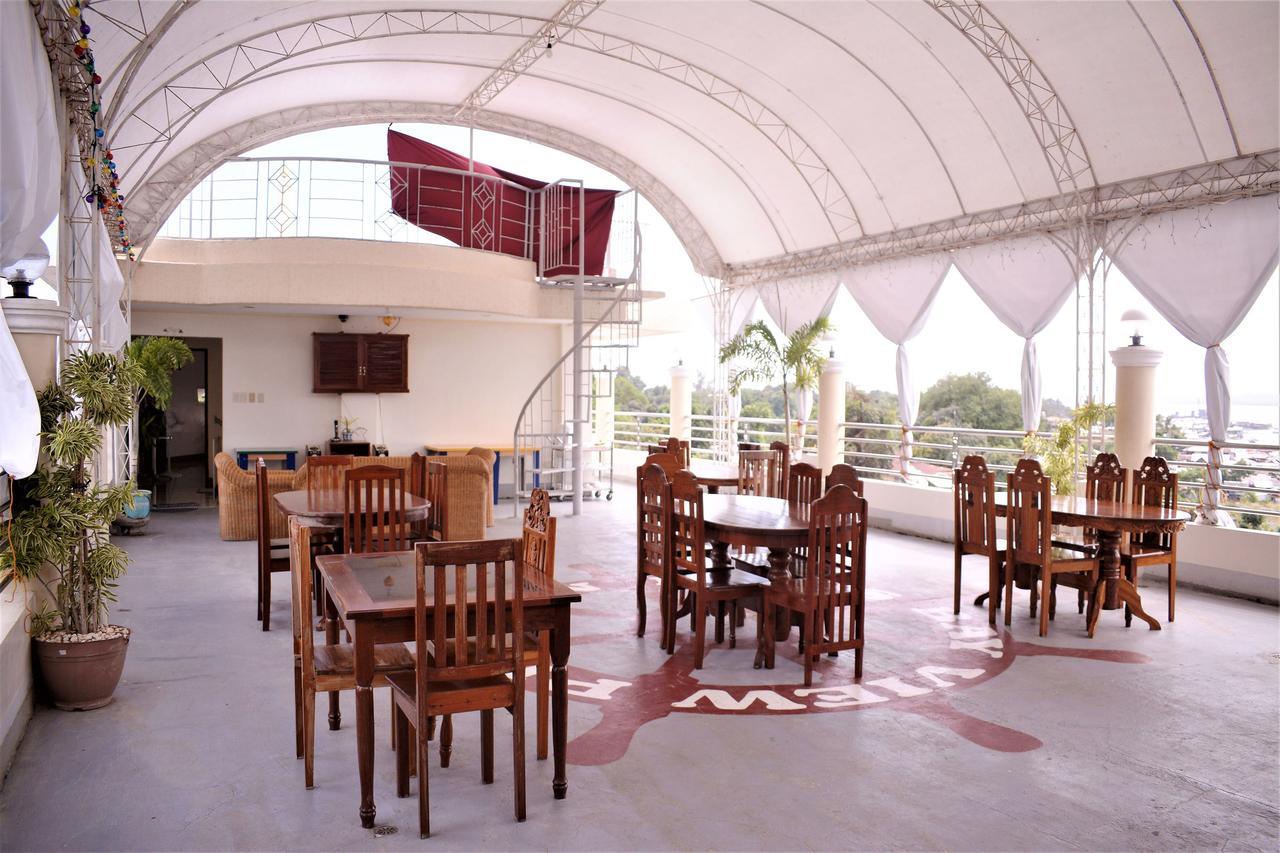Dads Bayview Pension Puerto Princesa Buitenkant foto